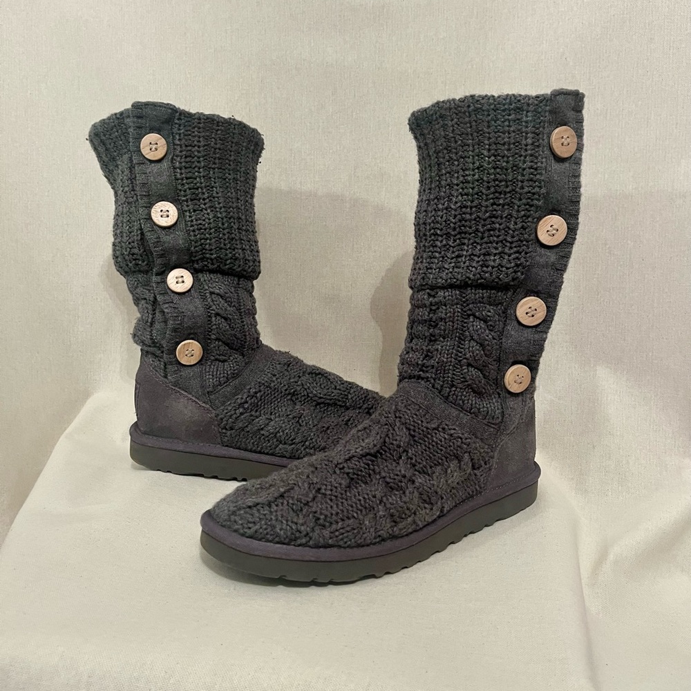 Knitted Gray & Espresso Uggs